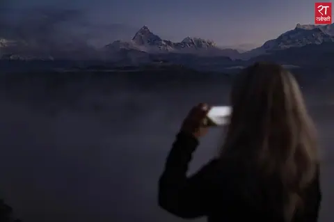 मौसम खुलेसँगै पोखरामा पर्यटकीय गतिविधि फेरि सुरु, पर्यटन क्षेत्र खुला रहेको सन्देश