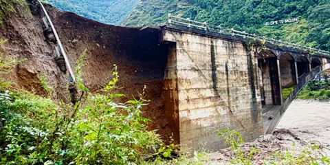 बागलुङमा बाढीपहिरो: ६१ घरगोठ बगे, ५१ घरमा आंशिक क्षति