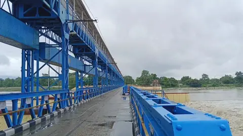 Mahakali flow recedes, traffic eases at Banbasa Bridge and Gaddachauki border