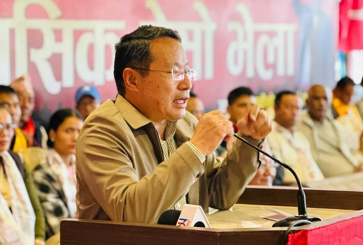 एमालेसँग तत्काल एकताको हल्ला निराधार: वर्षमान पुन