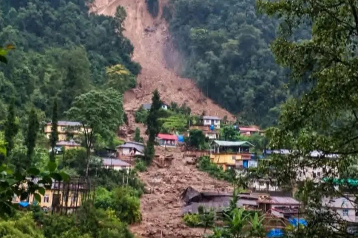 सिक्किमको रिम्बीमा फेरि ठूलो पहिरो, ३० भन्दा बढी घर प्रभावित