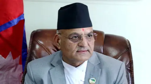 CM Pandey visits flood-hit Parbat's Farse, orders immediate road restoration