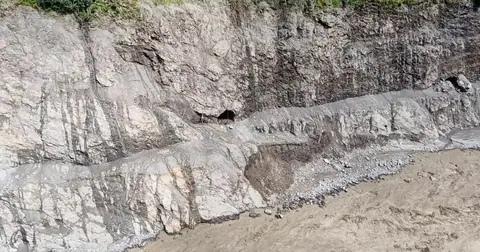 भोटेकोशी बाढीले ४३० मेगावाट विद्युत् प्रणालीबाहिर, सरकार वैकल्पिक व्यवस्थापनको तयारीमा