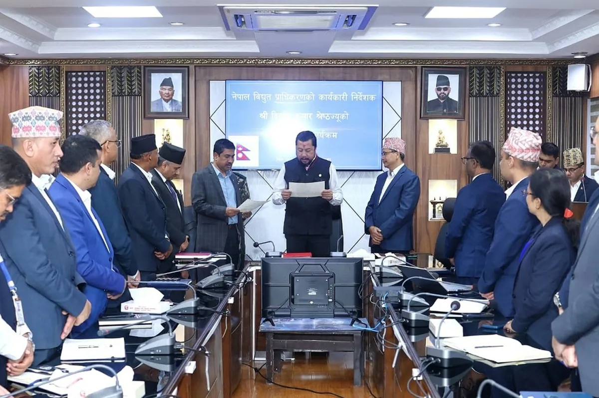 प्राधिकरणका नयाँ कार्यकारी निर्देशकको शपथ: बिजुली कटौती हुन दिँदैनौँ