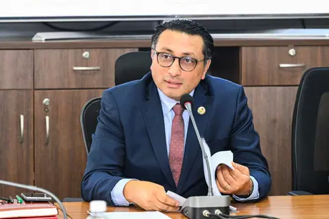 करदाता प्रोत्साहन कार्यक्रममा बिल दिने विक्रेतालाई पनि नगद उपहार दिन अर्थमन्त्रीको निर्देशन