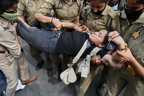दिल्लीको जन्तरमन्तरमा प्रदर्शन निषेध, मतदाता सूची संशोधनविरुद्ध विरोध जारी