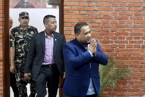परराष्ट्रमन्त्री खनाल जलवायुसम्बन्धी प्रि–कोप कार्यक्रमका लागि फिजी प्रस्थान