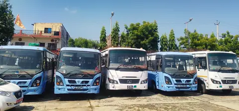 नेपालगन्जमा करोडौँका नगरबस सञ्चालन नहुँदै जीर्ण
