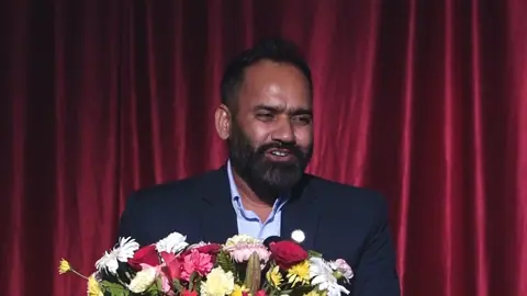 ओझेलका पर्यटकीय गन्तव्य चिनाउन २०० भन्दा बढी डिजिटल सर्जक परिचालन