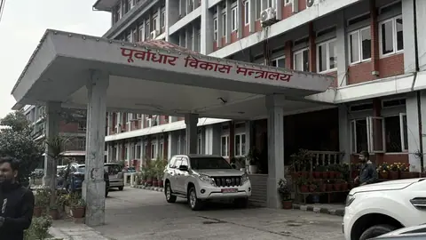 दोलखामा वर्षौंदेखि अलपत्र २२ निर्माण ठेक्का तोडिए, ३० दिनभित्र क्षतिपूर्ति असुल गरिने
