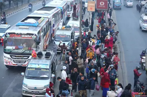 घटस्थापनादेखि पाँच लाख ७६ हजार ५७८ जनाले काठमाडौँ उपत्यका छाडे
