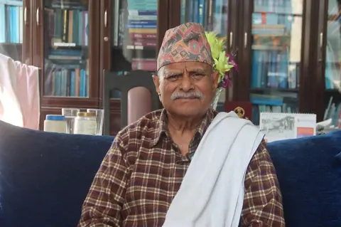 प्रथम राष्ट्रपति डा. रामवरण यादवले पुर्ख्यौली गाउँ सपहीमा मनाए दसैँ