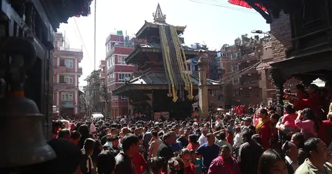 Madhyapur Thimi's Khan Pihawaigu (Kubhindo) Jatra, evoking Malla-era warfare, concludes