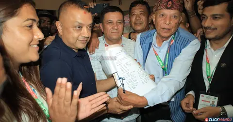 कांग्रेस सभापतिमा गगनकुमार थापाको उम्मेदवारी दर्ता