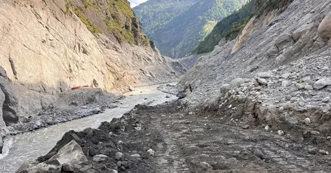 Construction begins on 76-metre Bailey bridge at Syafrubesi to reconnect Rasuwagadhi road