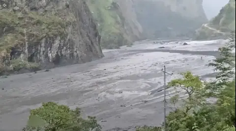 Budhigandaki floods: four missing near Ungilung stream area, 15 yaks swept away