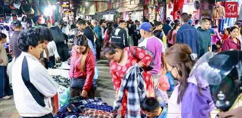दसैँ किनमेल: असन–न्युरोडमा भीड, सीमापारिभन्दा नेपालगन्ज बजारमा बढी चहलपहल