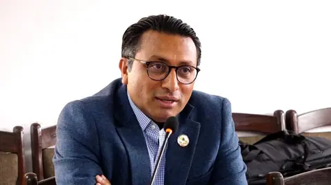 विश्व बैंक र आईएमएफको संयुक्त वार्षिक बैठकमा भाग लिन अर्थमन्त्री वाग्ले बैंकक जाँदै