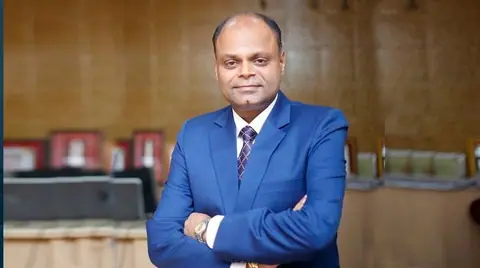 रास्वपा प्रवेशको भोलिपल्टै सरावगीको सदस्यता खारेज गर्न पर्सा कमिटीको माग