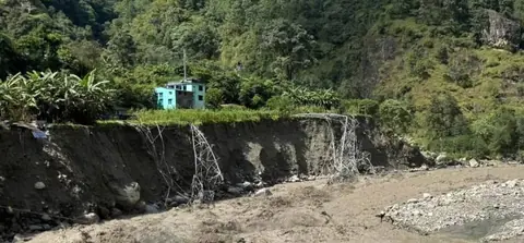 बाढीले क्षतिग्रस्त दाना–खुर्कोट प्रसारणलाइनको मर्मत अन्तिम चरणमा
