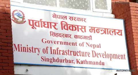 Government to prioritize domestic materials over bitumen and asphalt in road construction