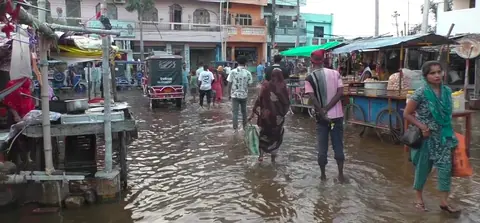 Mahottari's district headquarters Jaleshwar inundated after Ratu river dam breach