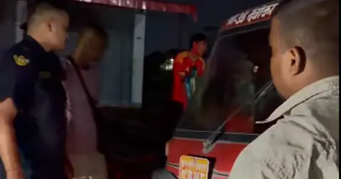 Two killed and three injured in bus-auto collision in Deukhuri, Dang