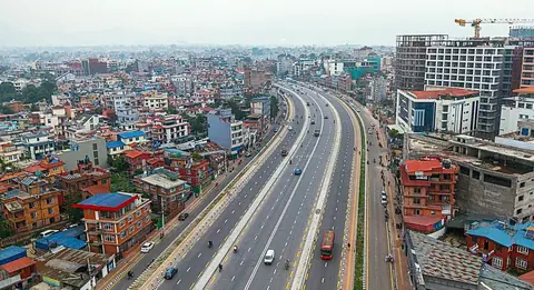 चक्रपथको चप्पल कारखाना–धोबीखोला खण्ड आठ लेनको बनाउन ठेक्का