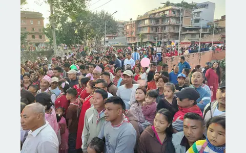भक्तपुरको ब्रह्मायणी जात्रामा रातिदेखि नै दर्शनार्थीको भीड