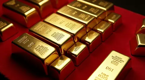 Gold price rises Rs 500 per tola to Rs 290,200