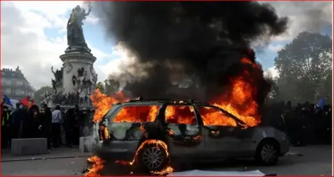 Violent protests in France: Macron rejects interior minister's resignation, partial curfew allowed in some cities