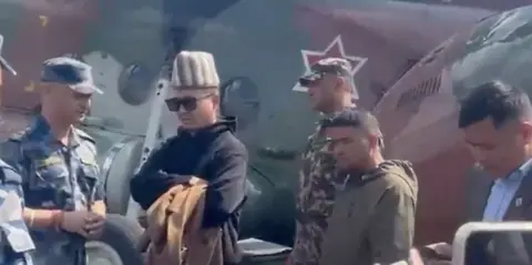 राहत सामग्री र ड्रोनसहित गृहमन्त्री बाढी प्रभावित क्षेत्रमा