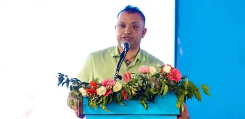 गगन थापाको राजनीतिक प्रतिवेदन: चुनावअघि गठबन्धन नगर्ने, प्रधानमन्त्री दुई कार्यकाल मात्र