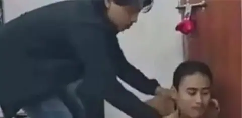 धरानमा आन्दोलनका क्रममा विद्यार्थीले फिनेल सेवन गरेको घटनामा प्रहरी अनुसन्धान सुरु