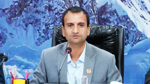 चाडपर्वमा यात्रु ठग्नेलाई कारबाही गर्न सभापति गजुरेलको निर्देशन